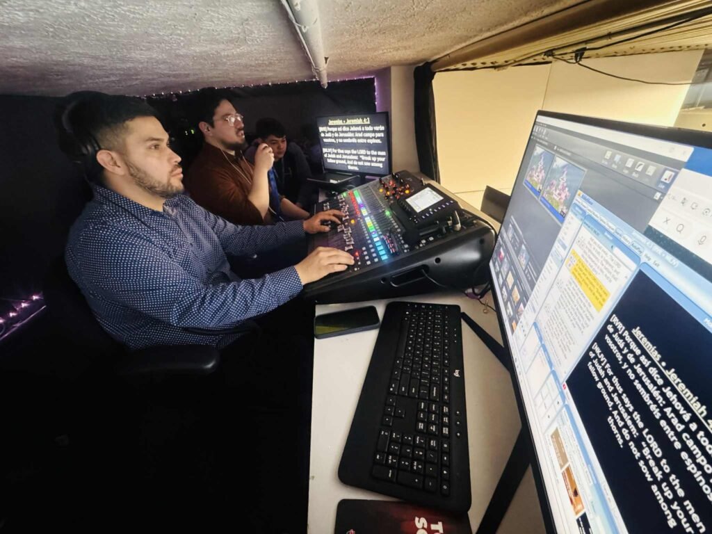 Home 546efc1a edd8 4349 af3f ffb1d45c22b8